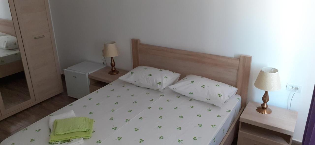 Splendid Aparthotel Navodari Exterior photo